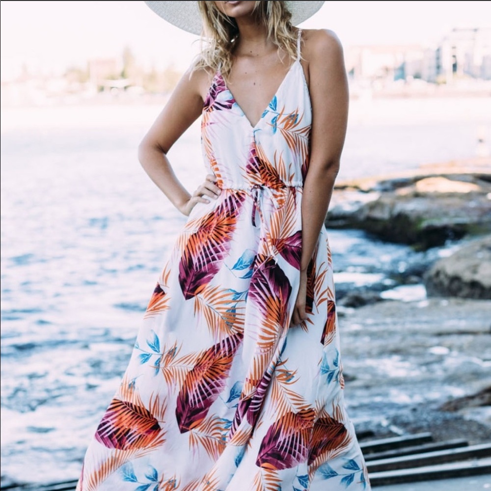 NWOT Orange Tropical Leaf Print Maxi Dress